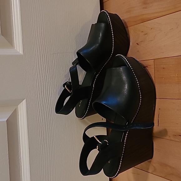 Women's size 9 Coach Harla wedge platform shoes - Picture 2 of 7